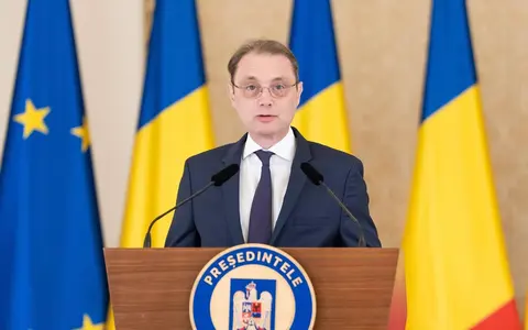 Guvernul Luca Niculescu a trecut de votul Parlamentului, cu 280 de voturi "pentru": "În mine veți găsi întotdeauna un partener" / Primele declarații ale noului premier