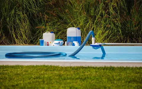 Piscina ta merită apă limpede