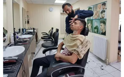 Cum obții look-ul masculin dorit prin contur barbă la Salon Carisma Styling din Mangalia