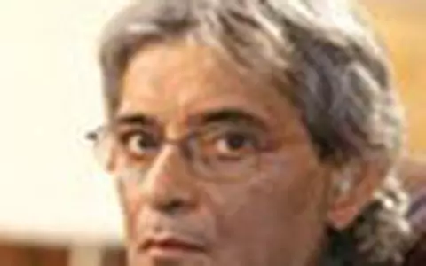 24 intrebari: Adrian Pintea