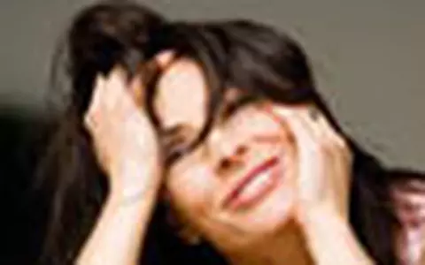 Monica Davidescu - Viata in pasi de dans
