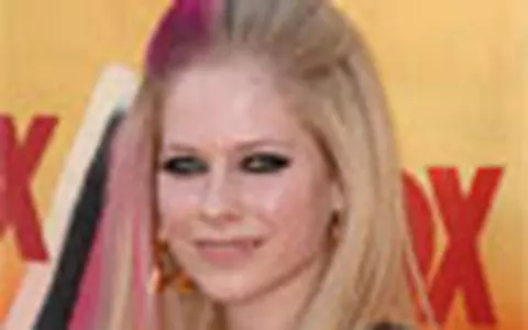 Avril Lavigne - Cel mai obraznic export canadian