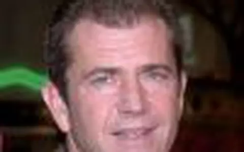 Mel Gibson se intoarce la prima dragoste: actoria