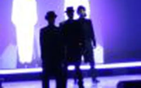 Pet Shop Boys spera sa revina la Bucuresti