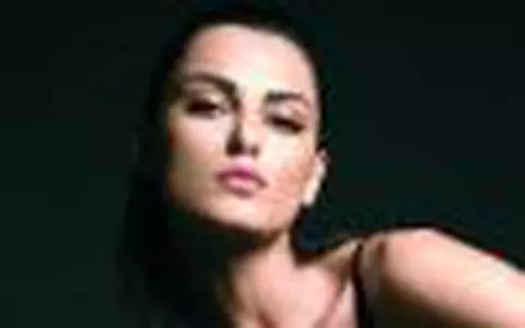Catrinel Menghia - Mai mult ca perfect: Modelling, Milano si Massimo
