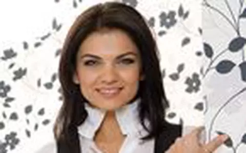 Amfitrion Malvina Cervenschi