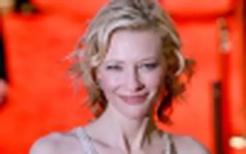 Cate Blanchett - Regina-mama