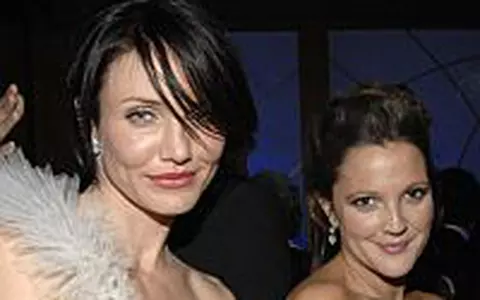 Cameron Diaz si Drew Barrymore la Muzeul Madame Tussauds