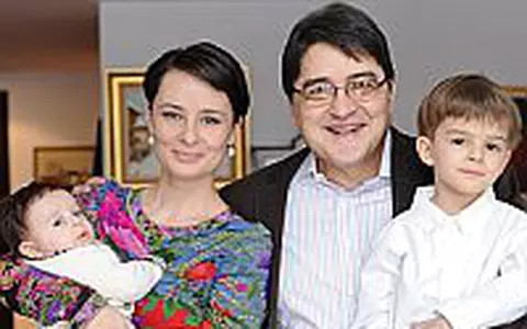 Amfitrion Rucsandra si Emil Hurezeanu