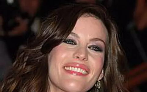 Liv Tyler divorteaza
