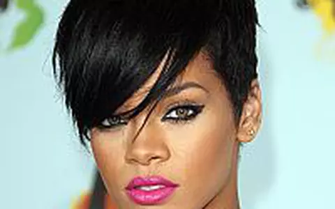 Rihanna - Tot mai sexy - Video