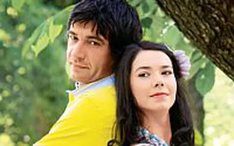 Alina Grigore si Bogdan Albulescu - Dragostea din tei