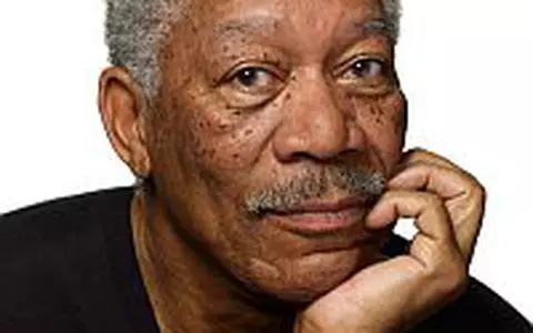 Morgan Freeman are multe rani, dar si un moral bun - Video