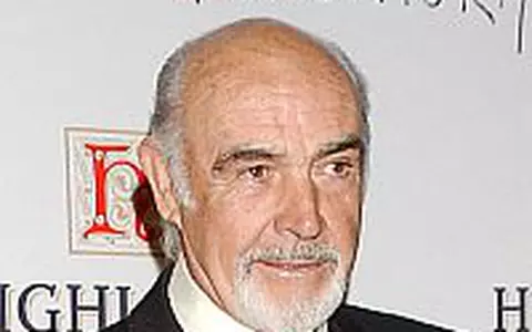 Sir Sean Connery si-a scris memoriile