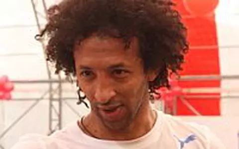 Kamara a jucat fotbal pentru pace