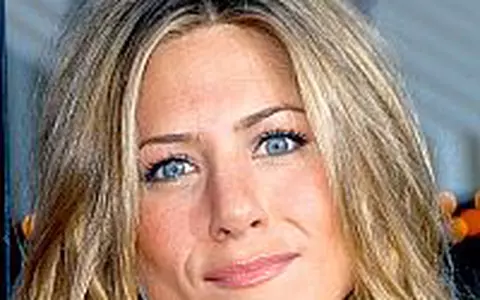 Jennifer Aniston s-a intors la John Mayer
