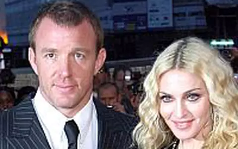 Guy Ritchie promite un film adevarat despre Madonna