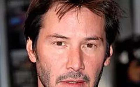 Un paparazzo ii cere lui Keanu Reeves despagubiri de 40 000 de dolari