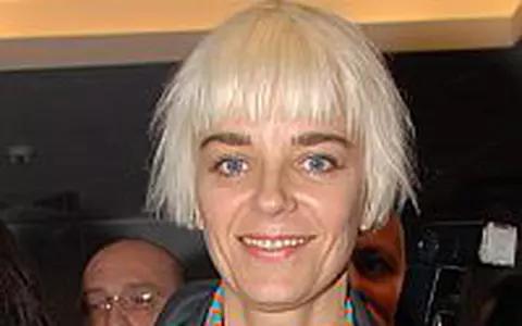De ce nu oboseste Gianina Corondan