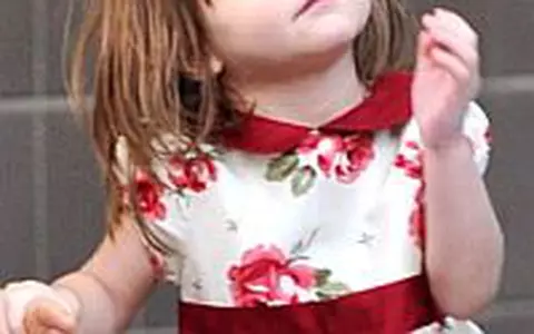 Suri Cruise - Cel mai influent copil de la Hollywood