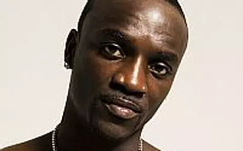 Akon intra in direct cu ascultatorii de radio din Romania - VIDEO