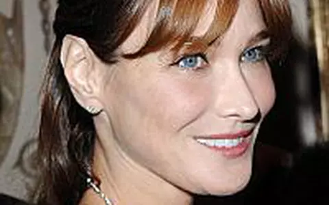 Carla Bruni Sarkozy lupta impotriva SIDA