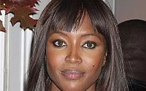 Update: Naomi Campbell dezminte ca e insarcinata