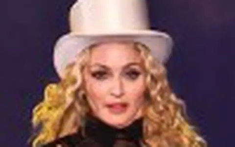 Madonna flirteaza cu un actor porno