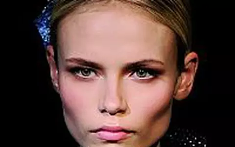 Tendintele in machiaj pentru sezonul primvara-vara 2009 in viziunea P&G Beauty