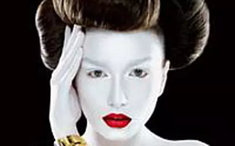 Editorial de beauty realizat de Alexandru Abagiu