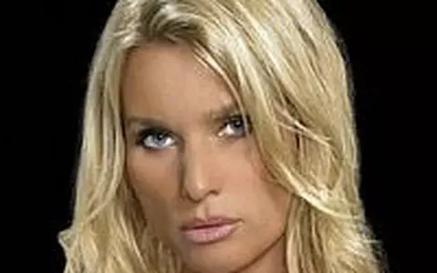 Nicollette Sheridan renunta la statutul de ”nevasta disperata”