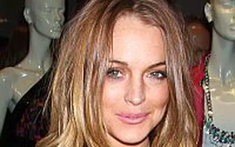 Mandat de arestare pentru Lindsay Lohan