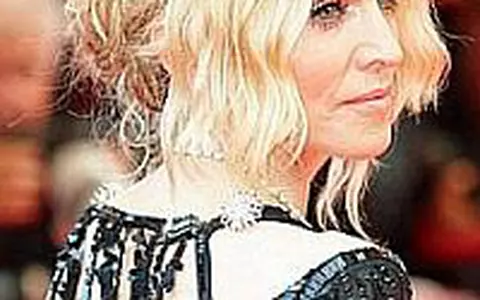 Madonna vrea sa mai adopte un copil din Malawi