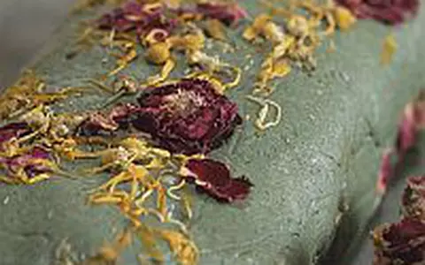 Lush - Si radiezi de fericire