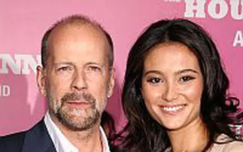 Bruce Willis este pregatit sa se insoare