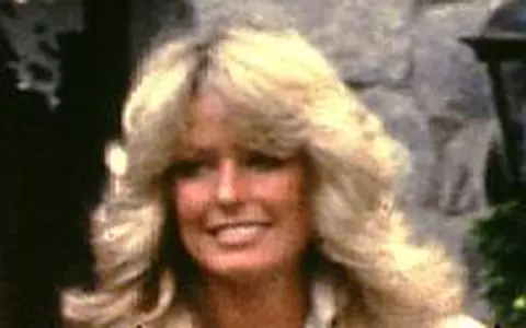 Farrah Fawcett se lupta pentru viata intr-un spital din LA