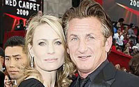 Sean Penn si Robin Wright divorteaza