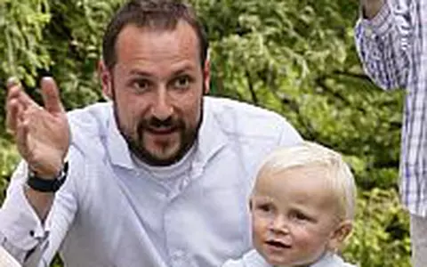 Printul Haakon al Norvegiei - Un tata perfect