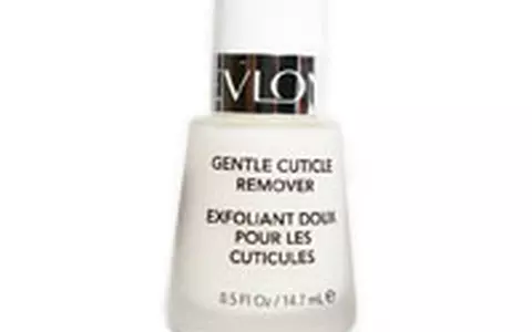 O manichiura perfecta cu Revlon