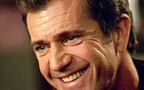 Mel Gibson - Cu paparazzi la shopping