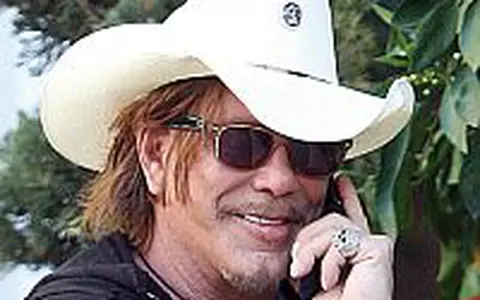 Mickey Rourke - Bataia nu e rupta din rai