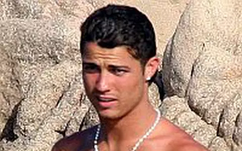 Cristiano Ronaldo si Paris Hilton au petrecut pe cinste in LA