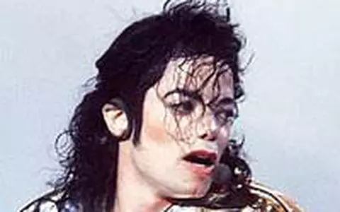 Michael Jackson a murit