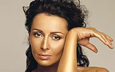 Viva! 10 ani - Fotografii care au facut istorie - Mihaela