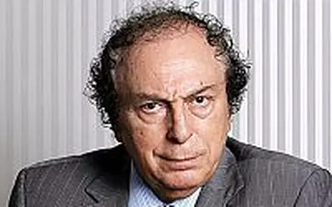 Valeriu Lazarov a murit