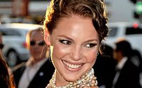 Katherine Heigl s-a lasat de fumat