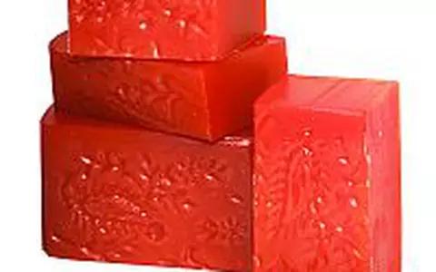 Lush - Noi produse pentru o ingrijire delicata a pielii