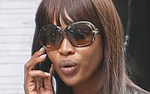 Naomi Campbell - Pantera neagra pe strazile din Paris
