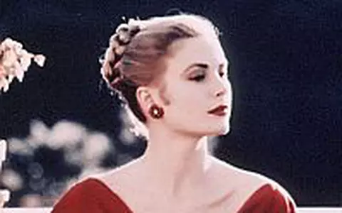 Grace, Caroline si Charlotte - Cele trei gratii