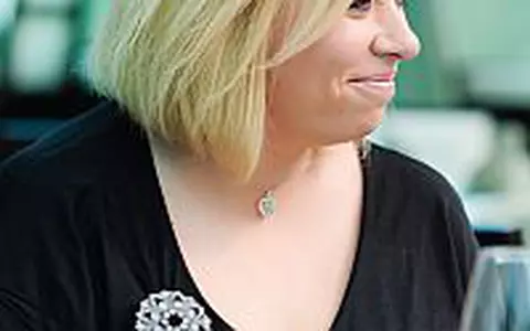 Oana Roman decoleaza cu motorul in plin